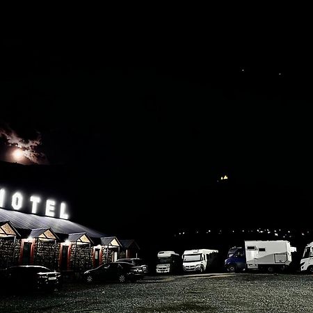 Hotel Pavilion Garden Kazbegi Exterior foto